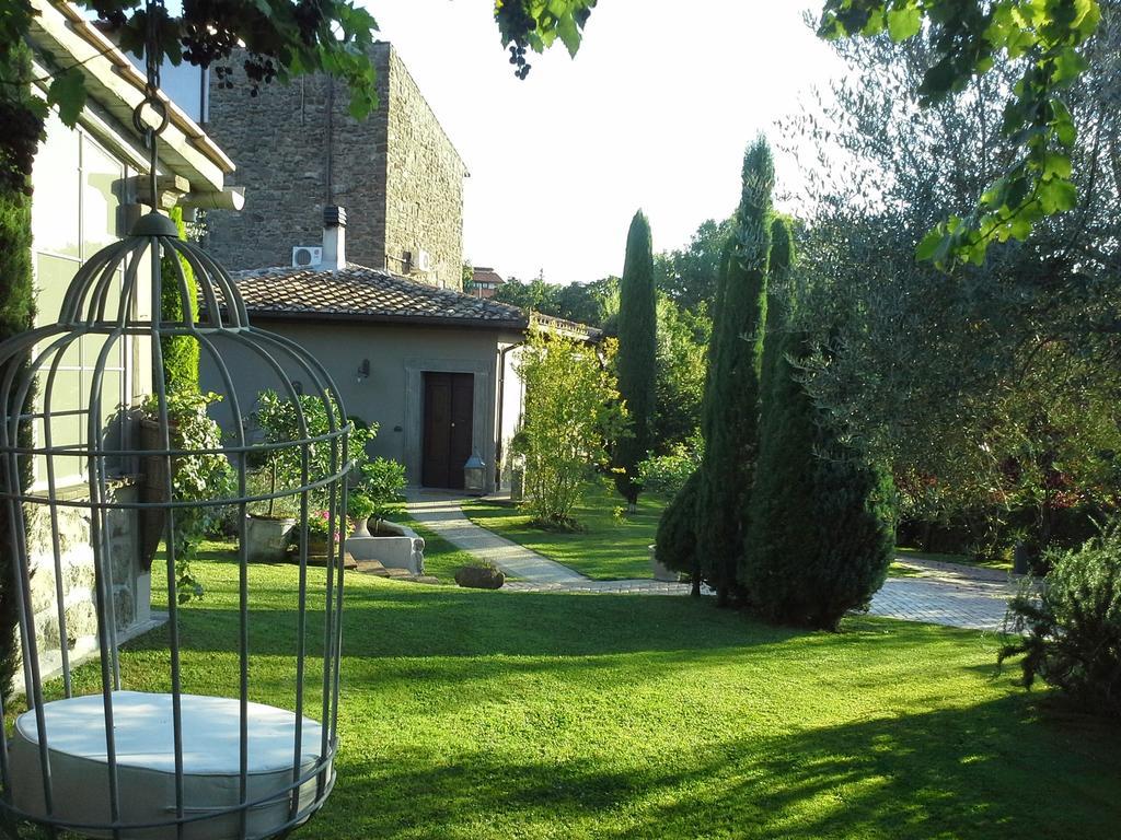 Residenza Teodorico Re B&B Viterbo Buitenkant foto